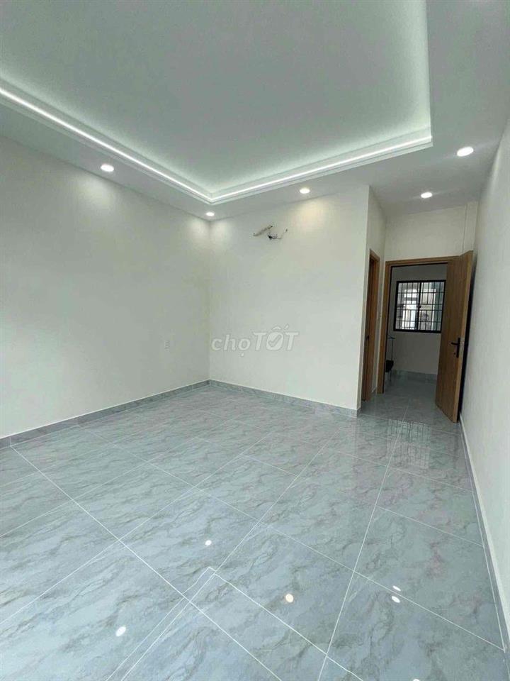 🏡 LẠC LONG QUÂN – NHÀ ĐẸP, HẺM XE HƠI – SỔ HỒNG MỚI