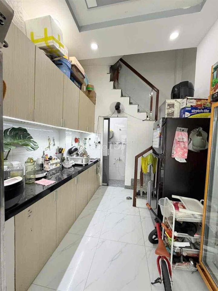 BÌNH THỚI- LÊ ĐẠI HÀNH- 4 TẦNG BTCT- HẺM 6M- CMT 1 CĂN