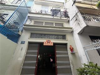 Cần bán nhà q10