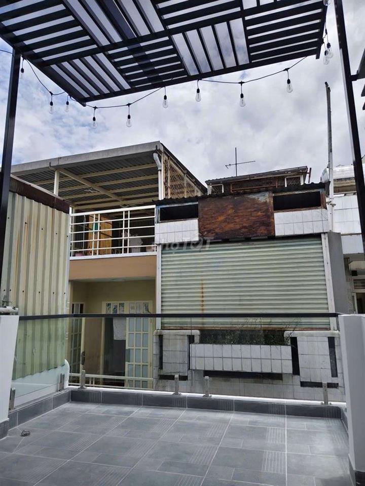 Nhà 5 tầng hẻm Nguyễn Tiểu La Quận 10 TpHCM