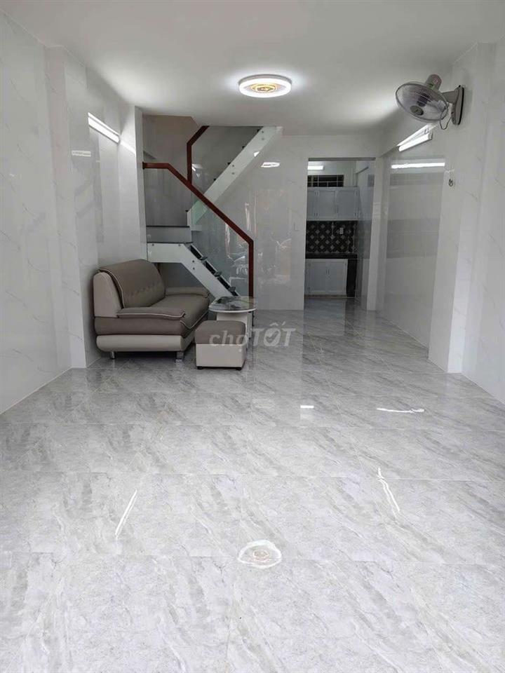 Tầng trệt mặt tiền chung cư Cây Mai Quận 11 TpHCM