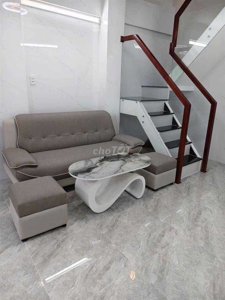 Tầng trệt mặt tiền chung cư Cây Mai Quận 11 TpHCM