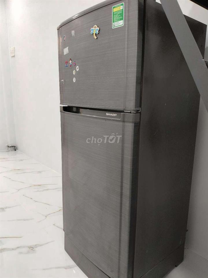 Nhà 2 lầu đúc hẻm nhỏ Lạc Long Quân TpHCM