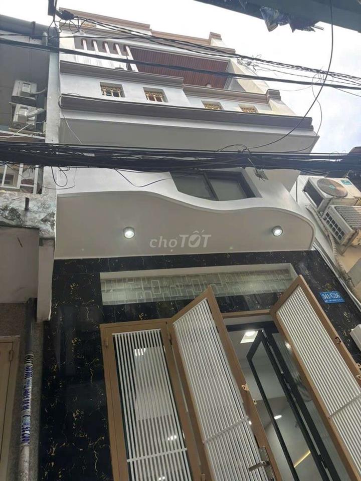 Nhà hẻm 341 Lạc Long Quân, Phường 5 Quận 11 TpHCM