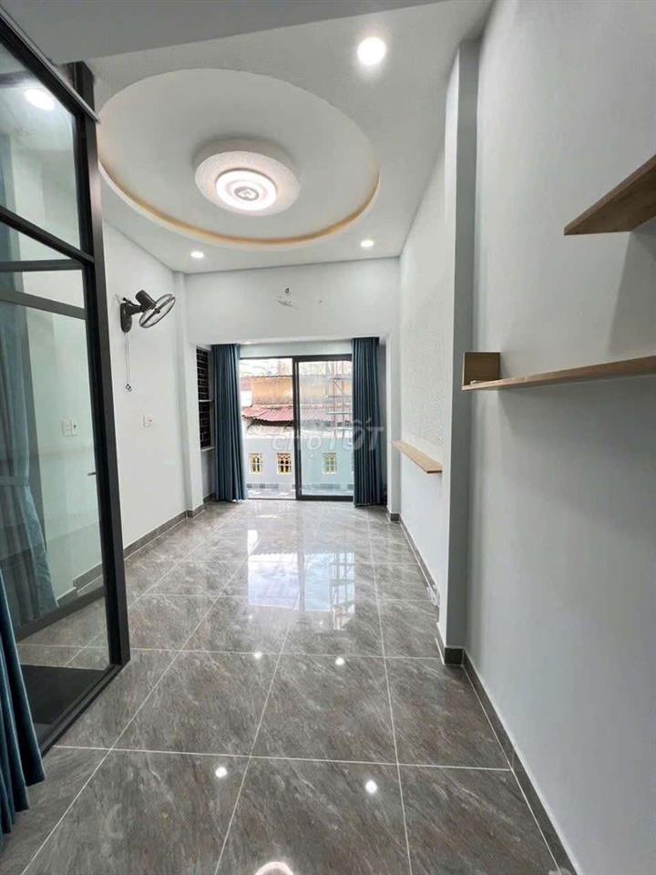 Nhà hẻm 341 Lạc Long Quân, Phường 5 Quận 11 TpHCM