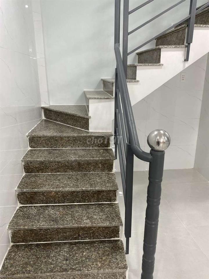 Nhà hẻm 2 tầng Lạc Long Quân, Phường 3, Quận 11 TpHCM
