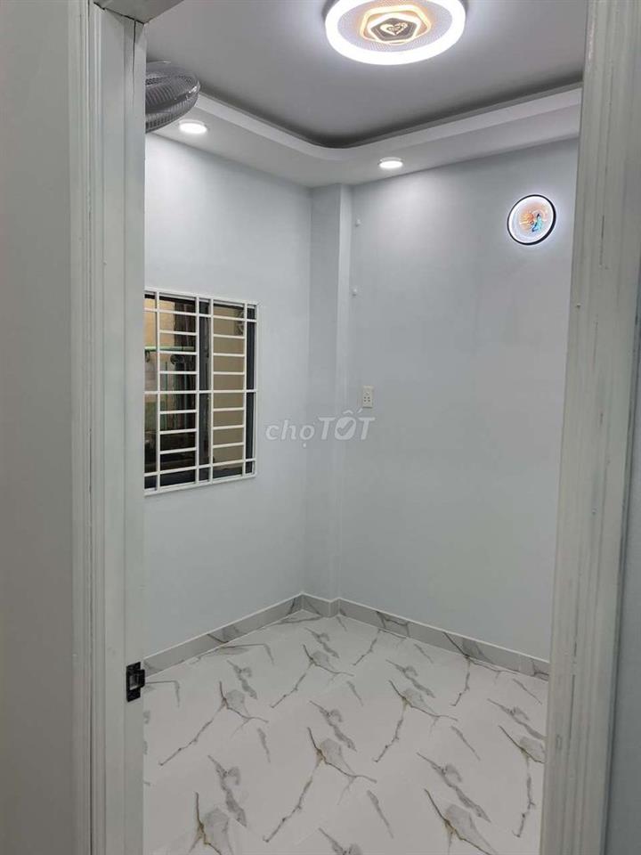 Nhà hẻm 2 tầng Lạc Long Quân, Phường 3, Quận 11 TpHCM
