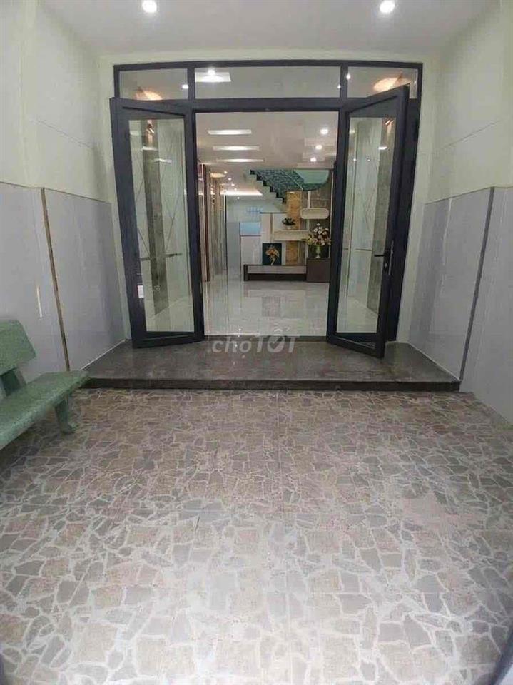 NHÀ ĐẸP TÂN PHÚ- OTÔ NGỦ TRONG NHÀ- NỞ HẬU TÀI LỘC - NGAY CHỢ TÂN HƯƠN
