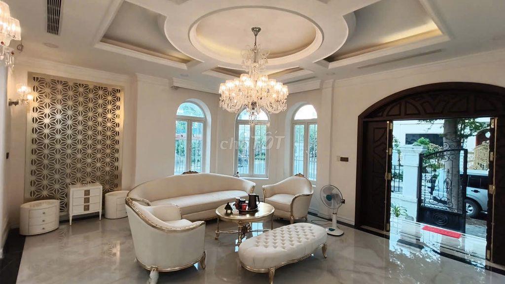 BÁN GẤP BIỆT THỰ ĐẲNG CẤP  2 MT ĐƯỜNG  CITYLAND PARK HILLS,
