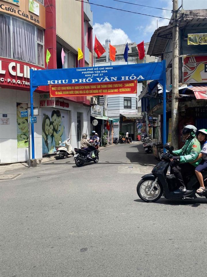 KẸT TIỀN  CẦN BÁN GẤP NHÀ ĐẸP HXH  THIÊN PHƯỚC P.9 TÂN BÌNH