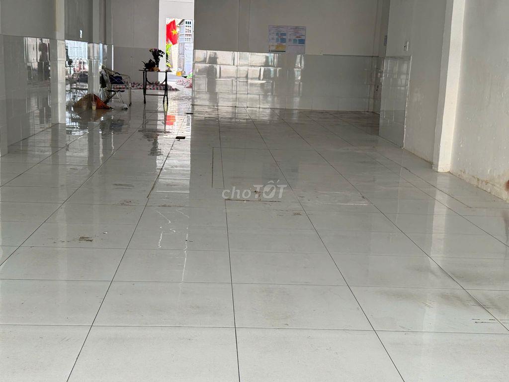 33TỶ SỞ HỮU NGAY NHÀ  2 MT LẠC LONG QUÂN,  DÒNG TIỀN 80TR/THÁNG