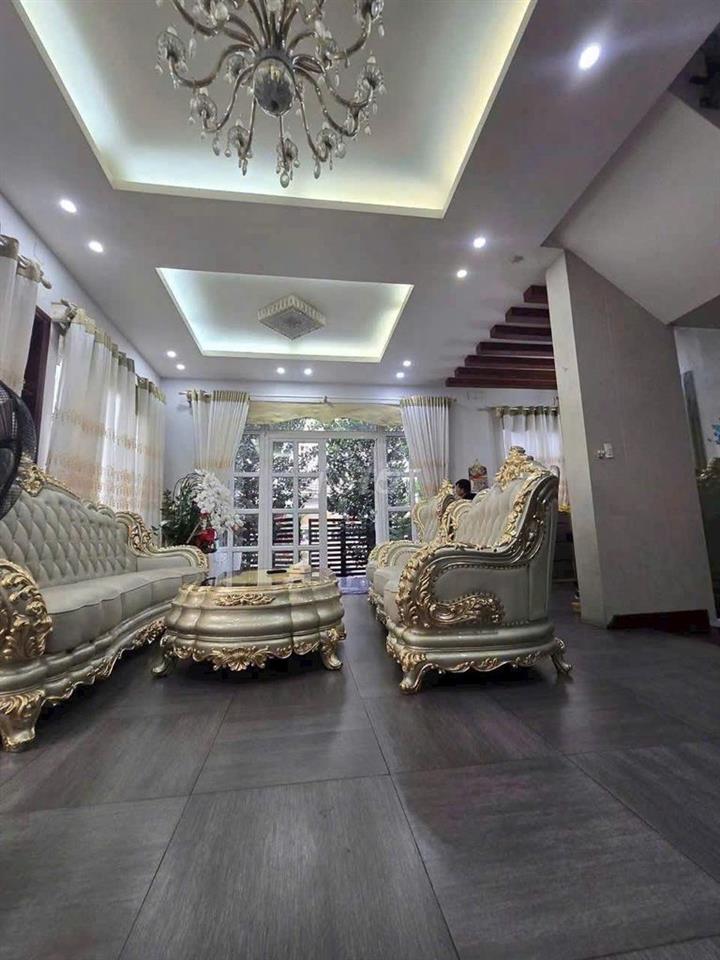 BÁN BIỆT THỰ HẺM 6M PHỔ QUANG  P.9, PHÚ NHUẬN