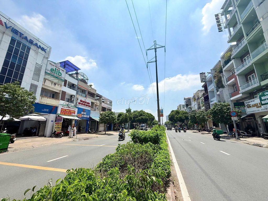 Khách Hàng Cần Bán Gấp Nhà 2 MT Lạc Long Quân P.5 Quận 11