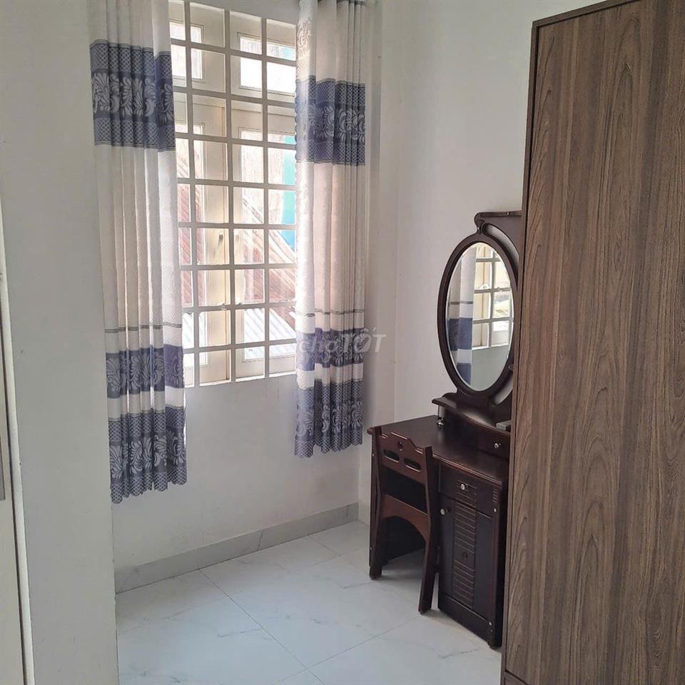 Bán Gấp Nhà Đẹp Hẻm Nguyễn Thị Nhỏ P.14 Quận 5