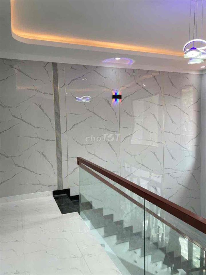 bán gấp nhà bình dương