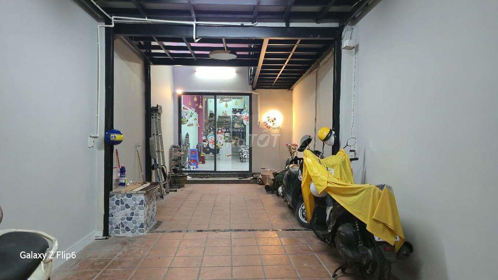 CHÍNH CHỦ BÁN NHÀ PHỐ Q10.TP.HCM