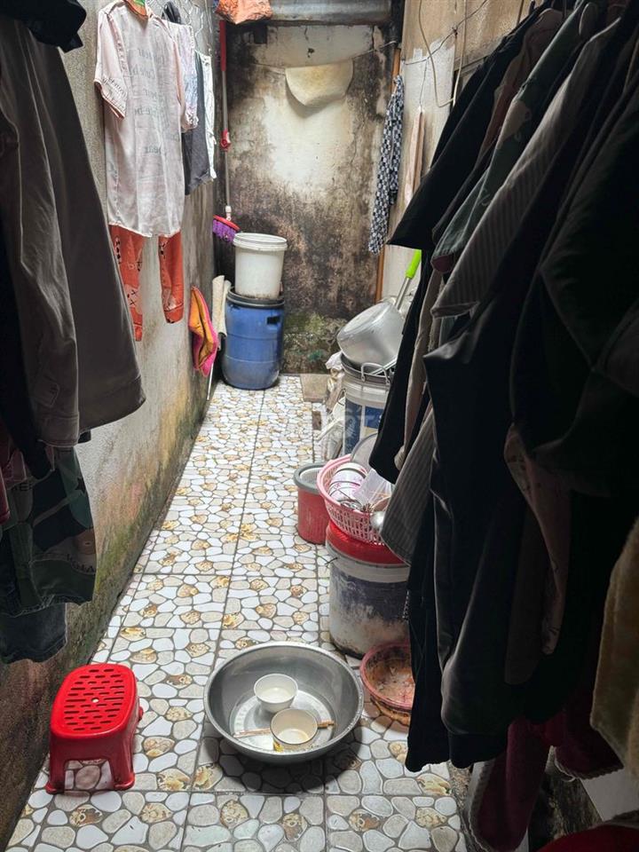 Cần bán nhà Quận 10