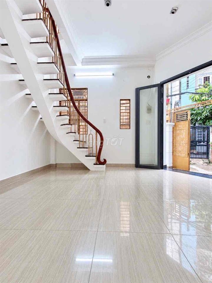 Hẻm Xe Hơi ngay Phan Đình Phùng, Phú Nhuận chỉ 5 đồng hơn