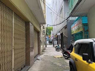 Cho thuê nhà Điện Biên Phủ, Quận 10, 3,5 x 9m, 3 lầu, 15 triệu/tháng