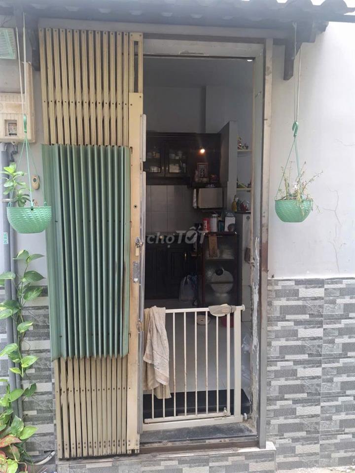 Cho thuê nhà 718 Điện Biên Phủ, Quận 10, 3,5 x 9m, 3 lầu, 13 triệu
