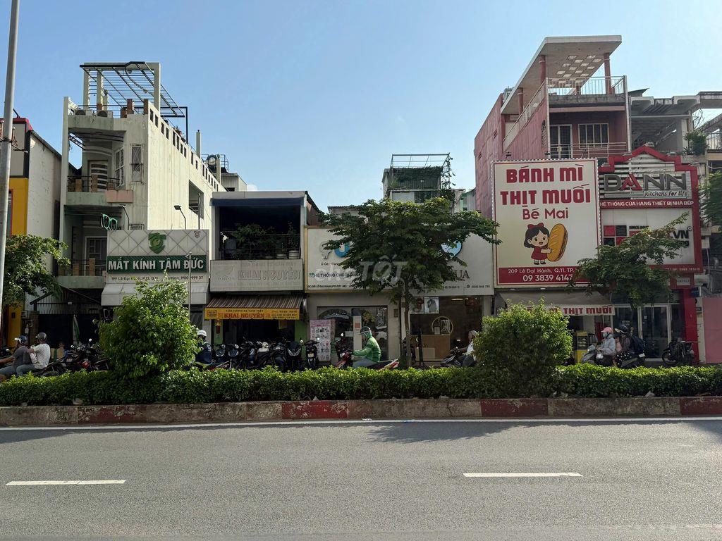 Nhà cho thuê MT Lê Đại Hành,P.13, Q11, 105m2, 2 lầu, 40 triệu/tháng TL