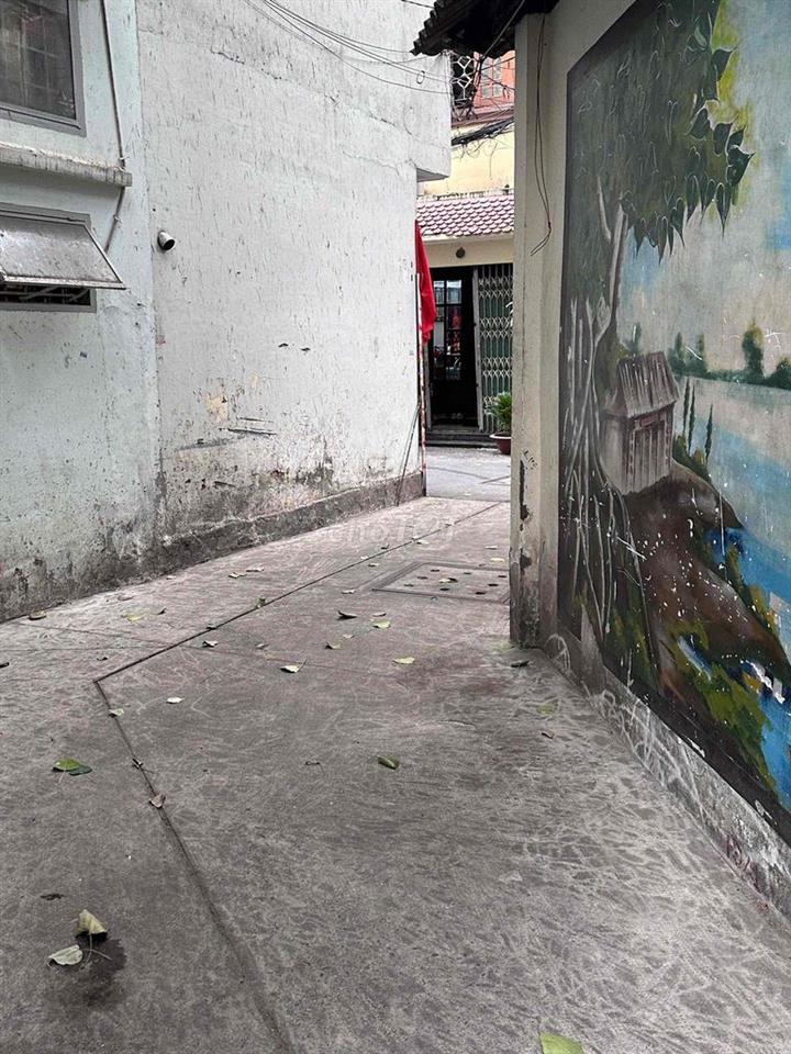 Nhà cần bán