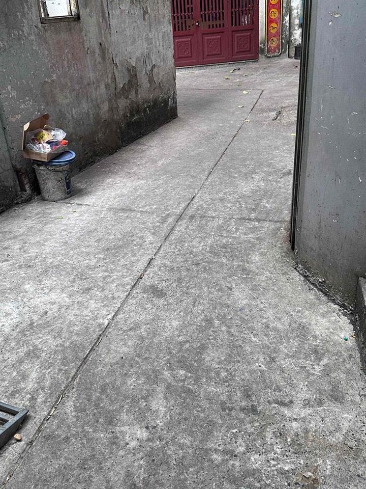 Nhà cần bán