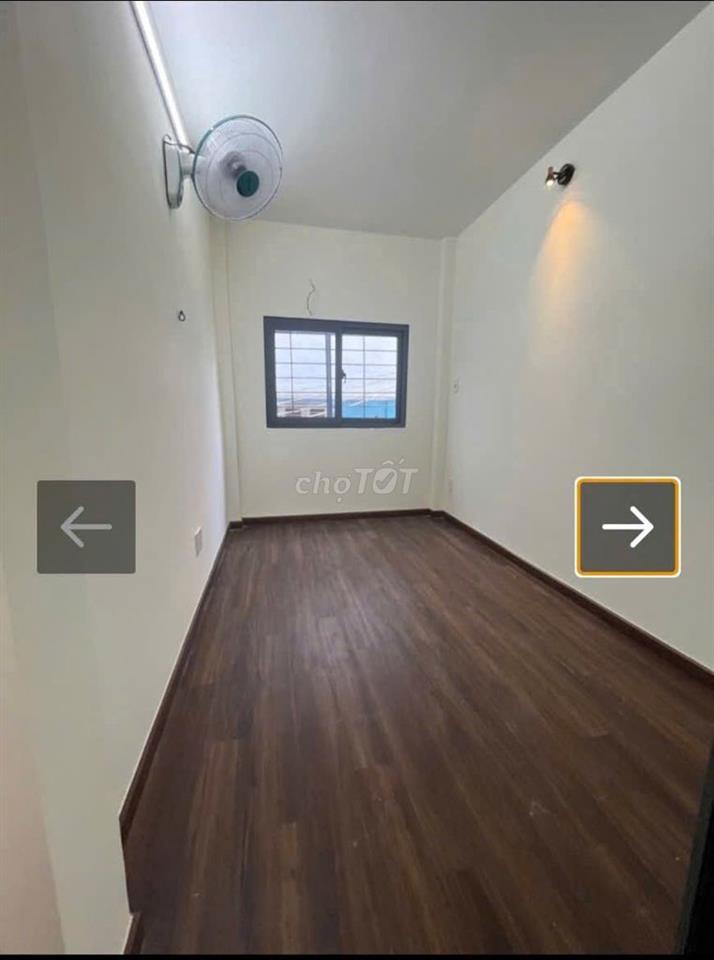 Tiêu đề:🆘 NHỈNH 2 TỶ - TRUNG TÂM Q10  - CÁCH MẠNG THÁNG 8 - SHR 🌺