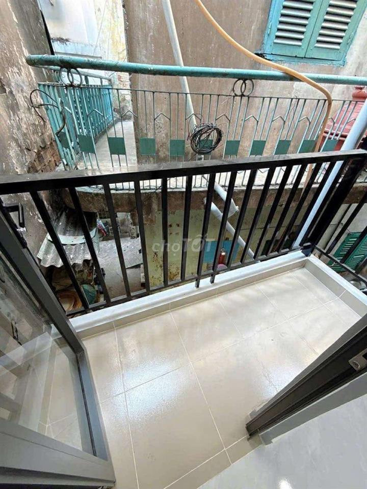 🤩QUẬN 5-3 TẦNG – CÁCH MẶT TIỀN 30M - 4 PHÒNG NGỦ - 3.15 T.Ỷ MỚI GHÊ