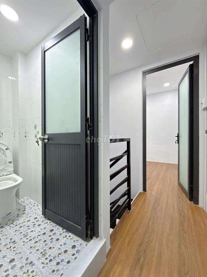 🤩QUẬN 5-3 TẦNG – CÁCH MẶT TIỀN 30M - 4 PHÒNG NGỦ - 3.15 T.Ỷ MỚI GHÊ