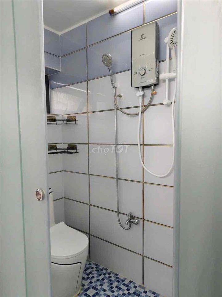 BÁN CHUNG CƯ MẶT TIỀN TRẦN HƯNG ĐẠO QUẬN 5  GIÁ 1 TỈ 250