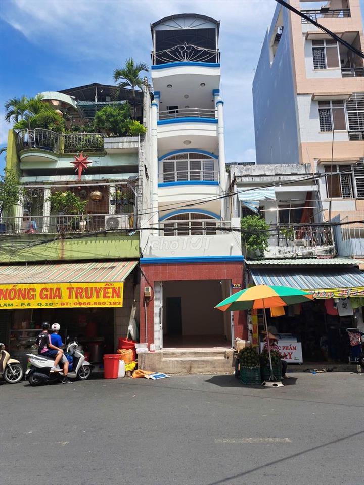 Nhà nguyên căn 5PN gần chợ Nguyễn Tri Phương (Nguyễn Lâm Q10 cũ)