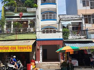 Nhà nguyên căn 5PN gần chợ Nguyễn Tri Phương (Nguyễn Lâm Q10 cũ)