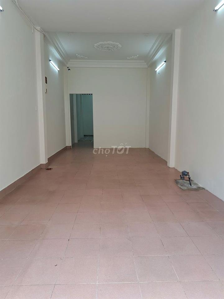 Nhà nguyên căn 5PN gần chợ Nguyễn Tri Phương (Nguyễn Lâm Q10 cũ)