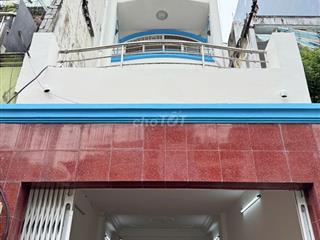 Nhà nguyên căn 5PN gần chợ Nguyễn Tri Phương (Nguyễn Lâm Q10 cũ)