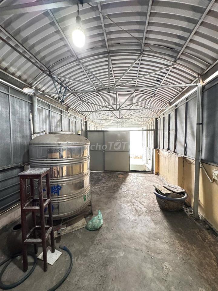 Nhà nguyên căn 5PN gần chợ Nguyễn Tri Phương (Nguyễn Lâm Q10 cũ)