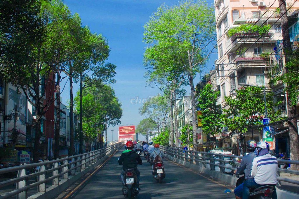 nhà bán gấp