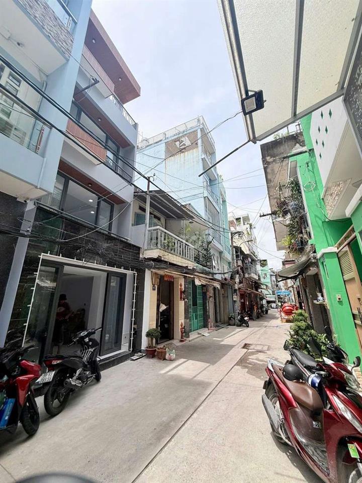 Chính chủ cần ban