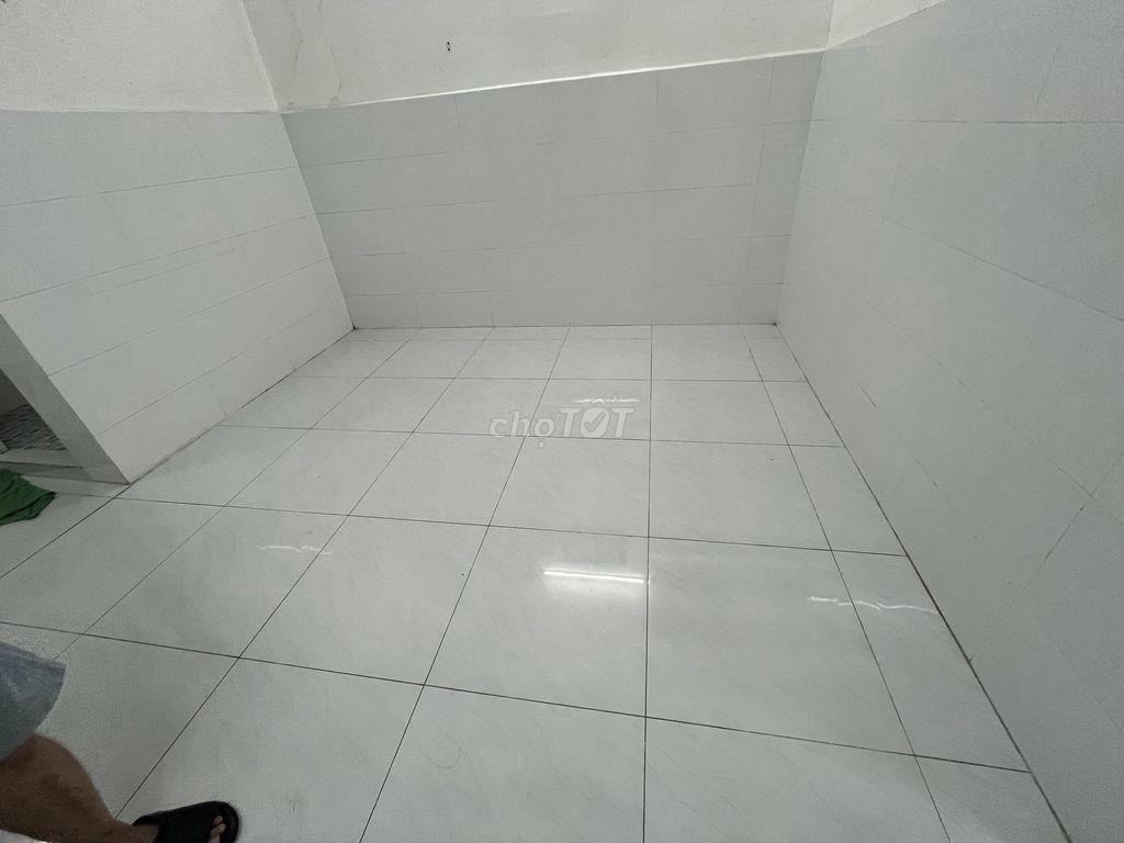 Sang hợp đồng nhà gần mặt tiền Nguyễn tri phương bà hạt 