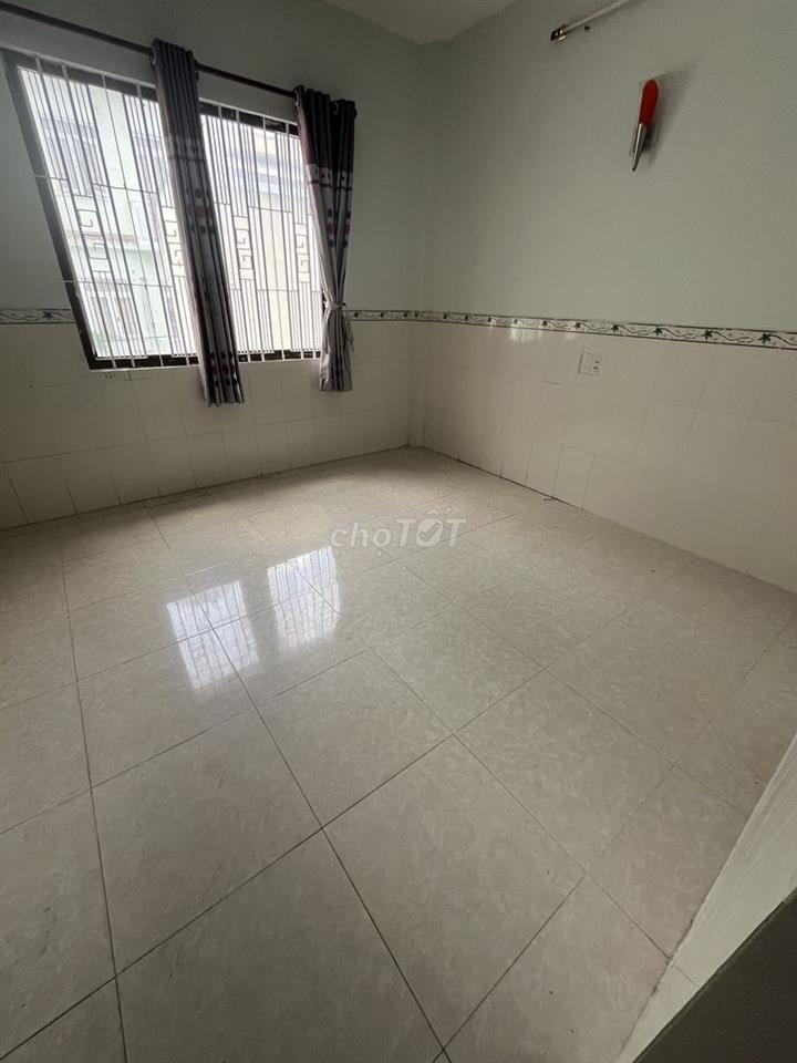 Nhiều phòng trọ đường Vĩnh viễn 