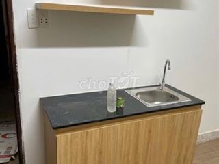 Sang hợp đồng nhà gần mặt tiền Nguyễn tri phương 