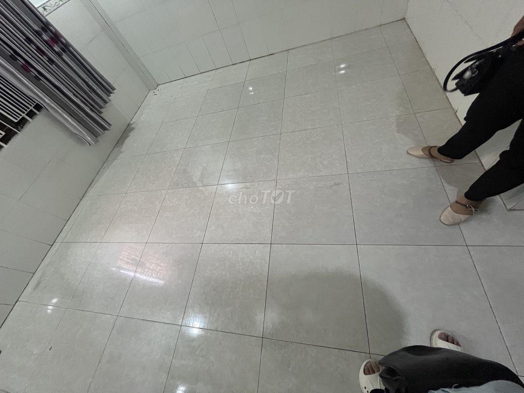 Phòng rẻ gần UEH Nguyễn tri phương 