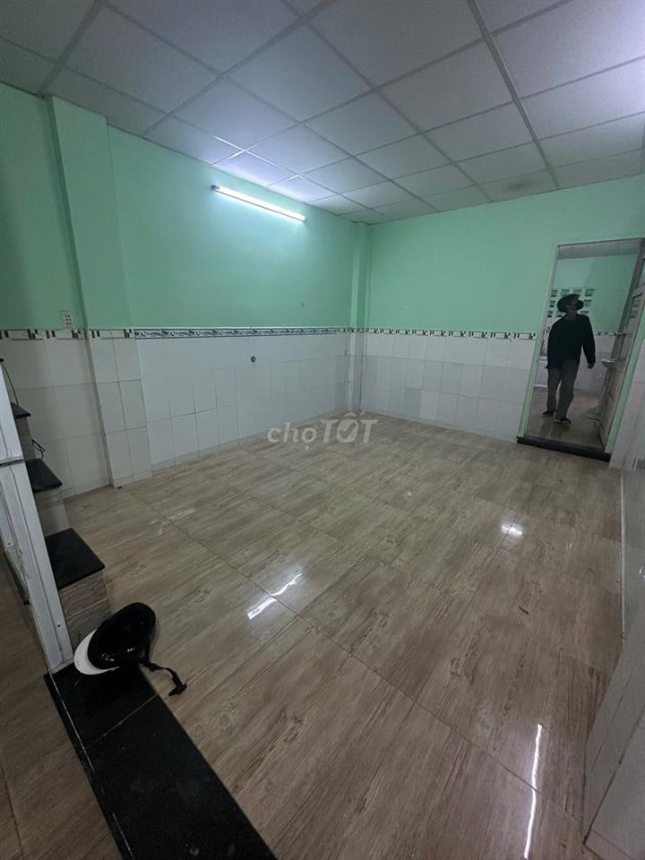 Cho thuê nhà nguyên căn 1 trệt 1 lầu – Hẻm 201 Vĩnh Viễn, Quận 10