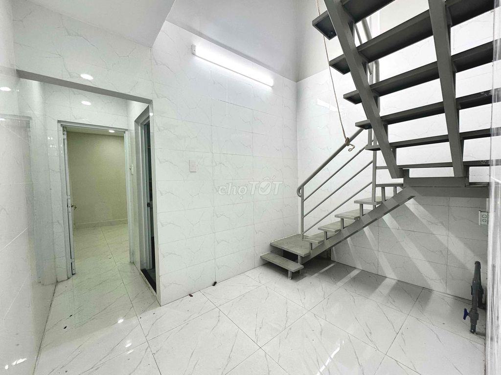 Nhà Nguyên Căn Trống Sẵn Ngay Hẽm 226 Bà Hạt Quận 10