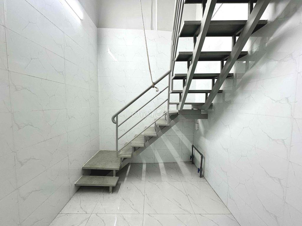 Nhà Nguyên Căn Trống Sẵn Ngay Hẽm 226 Bà Hạt Quận 10