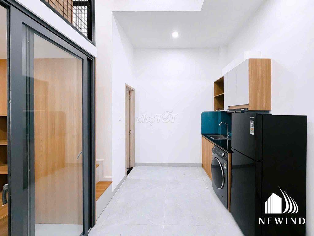 Duplex Gác cao 2m có 2 chổ ngủ Full Nội thất trống sẵn