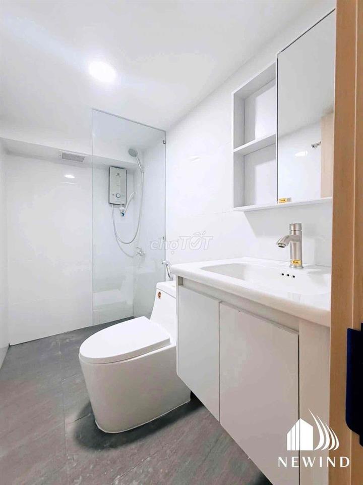 Duplex Gác cao 2m có 2 chổ ngủ Full Nội thất trống sẵn