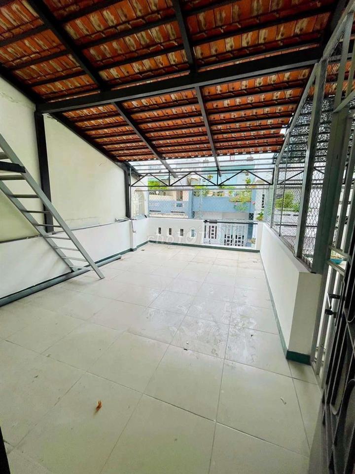 hẻm 8m hẻm thông khu Lữ Gia Q11