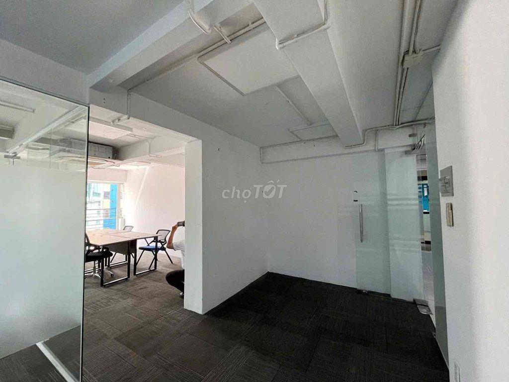 HXH Trần Hưng Đạo P.1 Q.5- 4,5x12m-4 tầng 6PN 6WC-30tr/th