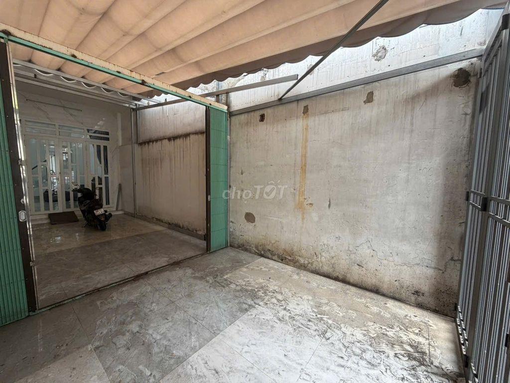 MT Lê Đại Hành P7 Q11-4x24m- 2 tầng 2PN 3WC- Giá 28 tr/th